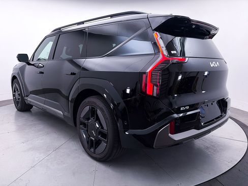 Used 2026 Kia EV9 GT-Line AWD/4WD image 15