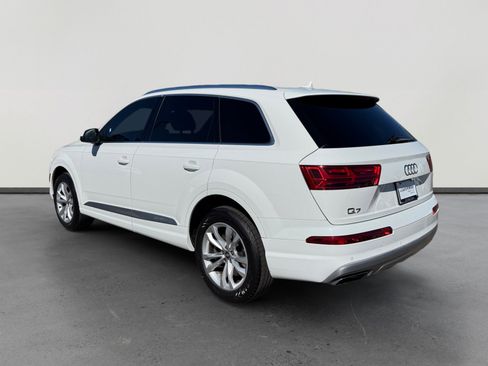 Used 2019 Audi Q7 3.0T Premium image 3