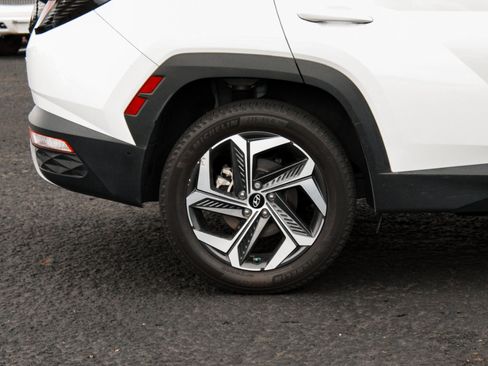 Used 2023 Hyundai Tucson Limited AWD/4WD image 4