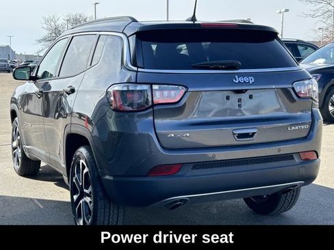 Used 2023 Jeep Compass Limited AWD/4WD image 5