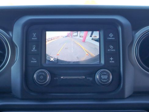 Used 2021 Jeep Wrangler Sport image 12