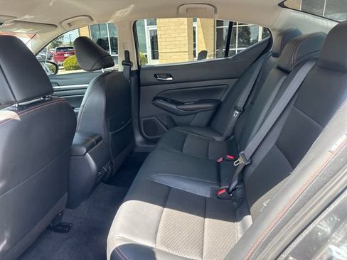 Used 2025 Nissan Altima 2.5 SR AWD/4WD image 19
