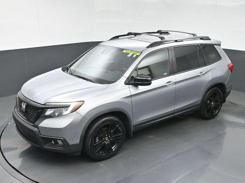 Used 2019 Honda Passport Sport image 29