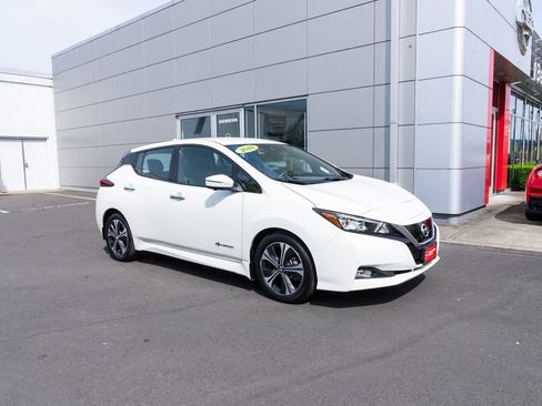 Used 2018 Nissan Leaf SL w/ SL Technology Package FWD image 27