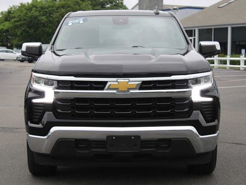 Used 2023 Chevrolet Silverado 1500 LT AWD/4WD image 2