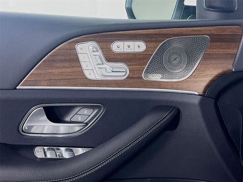 New 2026 Mercedes-Benz GLE 450 4MATIC image 17