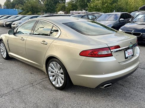 Used 2009 Jaguar XF Premium image 4