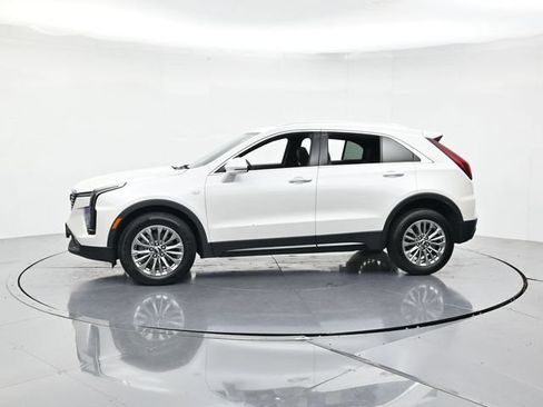 Used 2024 Cadillac XT4 Premium Luxury AWD/4WD image 6