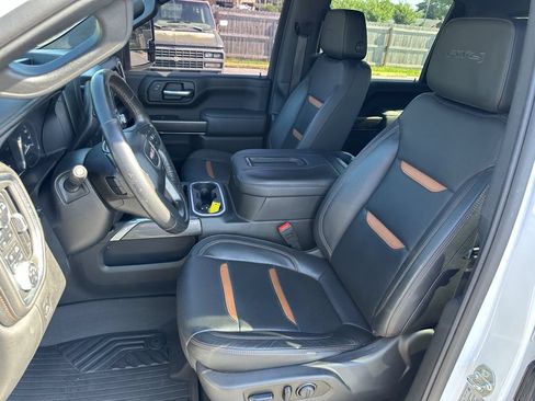 Used 2020 GMC Sierra 2500 AT4 w/ AT4 Premium Package AWD/4WD image 22