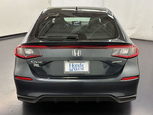 Certified 2025 Honda Civic Sport image 10