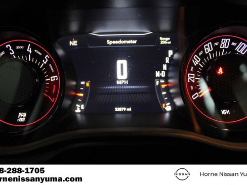 Used 2020 Dodge Challenger SXT w/ Driver Convenience Group RWD image 11