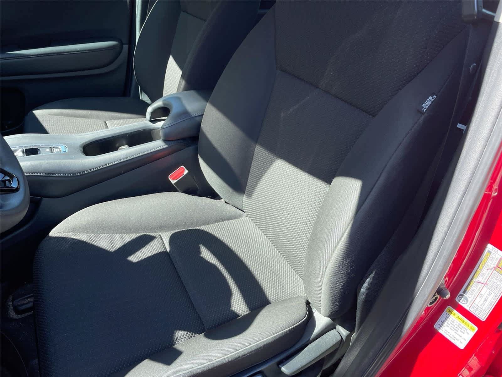 Used 2016 Honda HR-V LX image 9