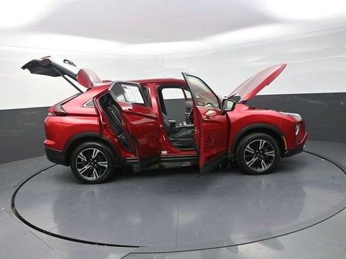 Used 2024 Mitsubishi Eclipse Cross AWD image 39