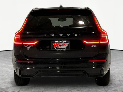 Used 2025 Volvo XC60 B5 Plus AWD/4WD image 5