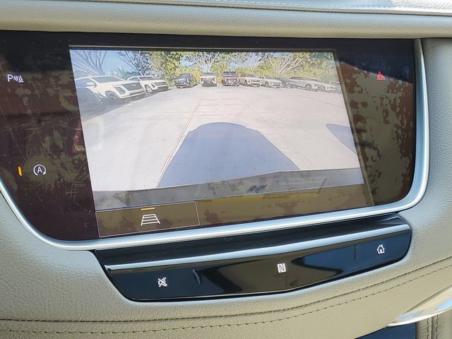 Used 2021 Cadillac XT5 Premium Luxury w/ LPO, Floor Liner Package FWD image 26