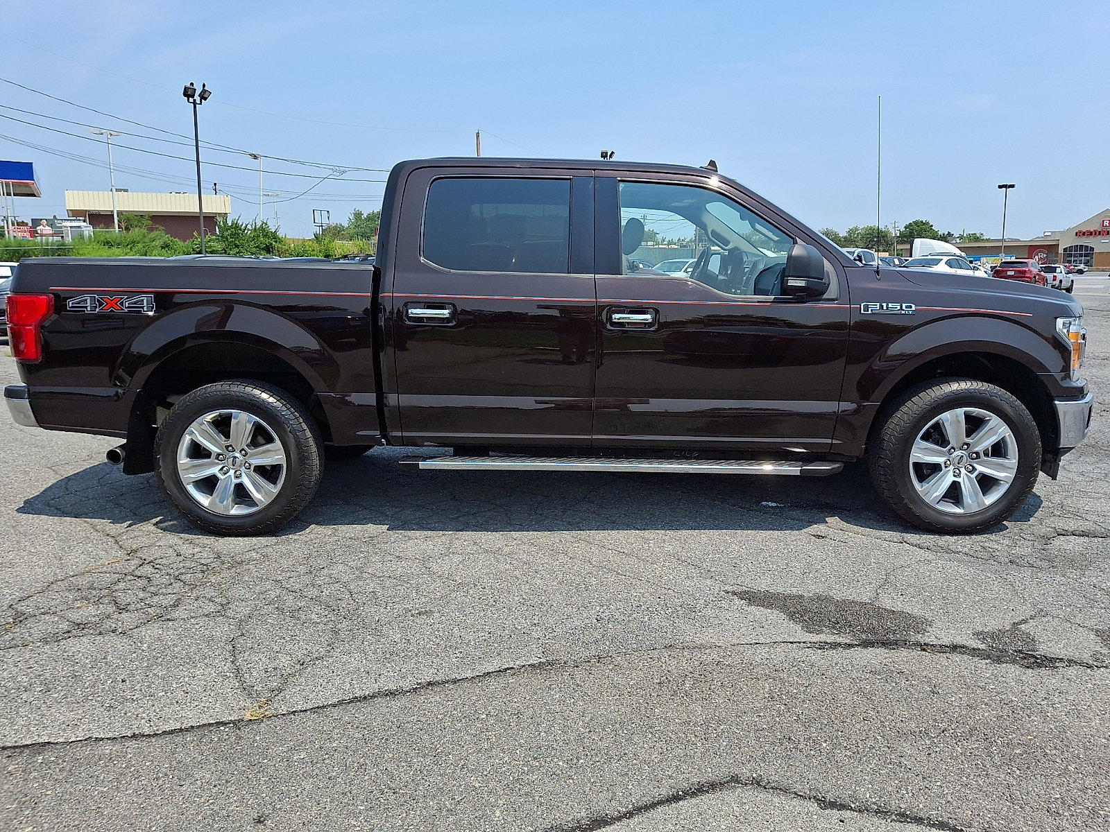 Used 2020 Ford F150 XLT w/ Equipment Group 302A Luxury AWD/4WD image 7