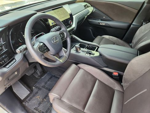 Used 2025 Lexus TX 350 AWD image 15