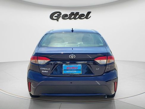 Certified 2022 Toyota Corolla LE FWD image 6