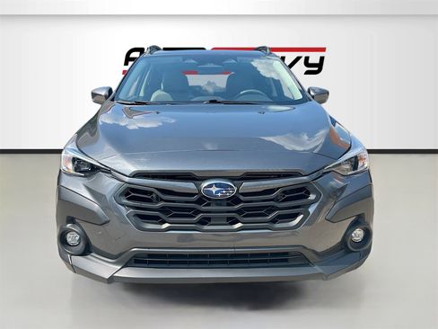 Used 2024 Subaru Crosstrek 2.0i Premium image 2