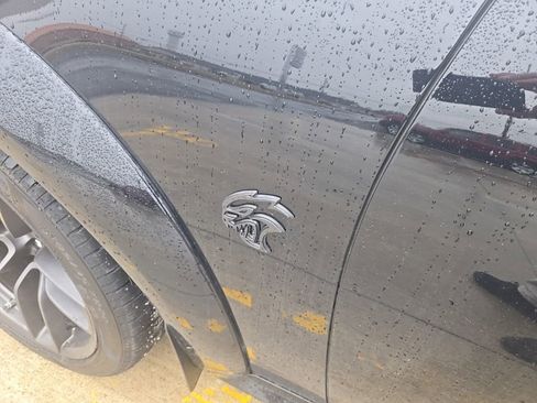 Used 2023 Dodge Charger SRT Hellcat image 2