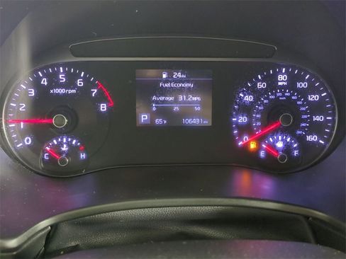 Used 2021 Kia Soul LX image 11