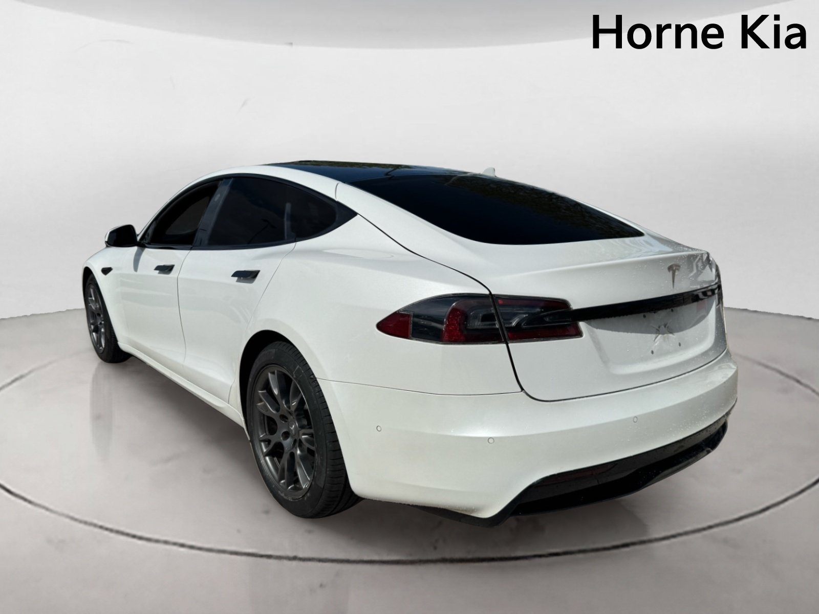Used 2022 Tesla Model S AWD/4WD image 5