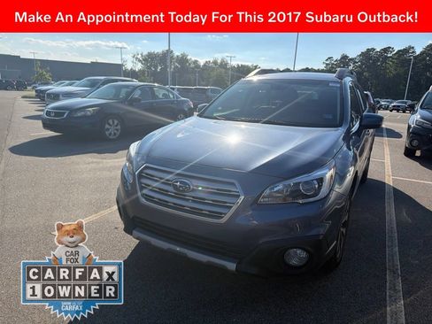Used 2017 Subaru Outback 2.5i Limited AWD/4WD image 2