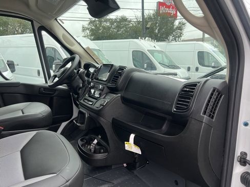 Used 2025 RAM ProMaster 2500 image 10