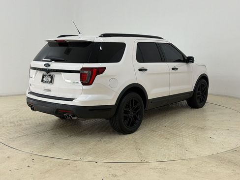 Used 2018 Ford Explorer Sport AWD/4WD image 9