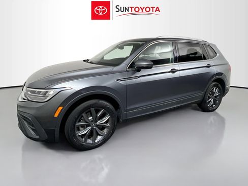 Used 2022 Volkswagen Tiguan SE image 9