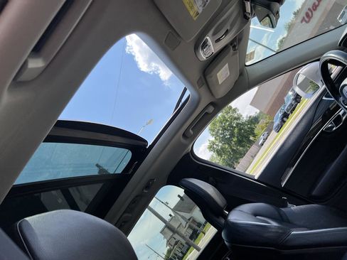 Used 2016 Volvo XC90 T6 Momentum w/ Momentum Plus Package image 22