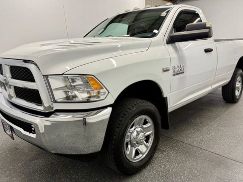 Used 2018 RAM 3500 Tradesman w/ Chrome Appearance Group image 5