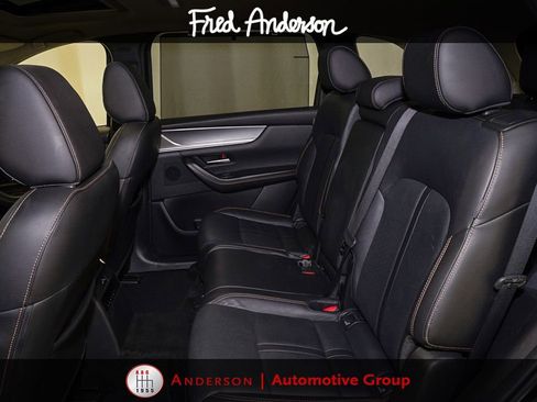 Used 2025 MAZDA CX-90 3.3 Turbo w/ Preferred Package AWD/4WD image 9