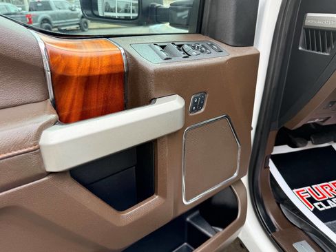 Used 2017 Ford F250 King Ranch w/ King Ranch Ultimate Package image 19