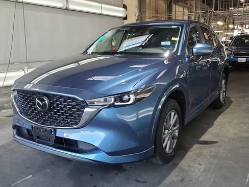 Used 2024 MAZDA CX-5 AWD 2.5 S w/ Preferred Package image 2