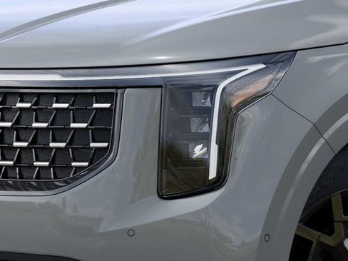 New 2026 Kia Carnival SX FWD image 10