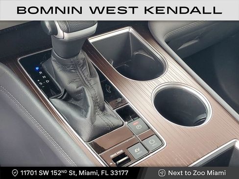 Used 2021 Toyota Sienna XLE image 26