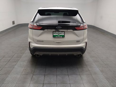 Used 2020 Ford Edge SEL w/ Convenience Package AWD/4WD image 6