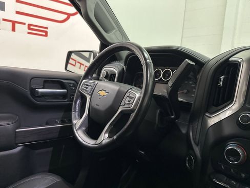 Used 2021 Chevrolet Silverado 1500 LTZ AWD/4WD image 52