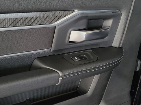 New 2026 RAM 3500 Big Horn AWD/4WD image 15