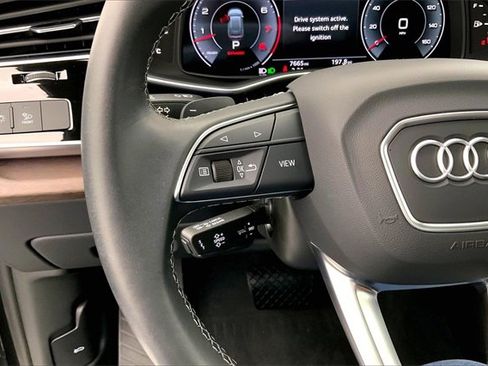 Certified 2025 Audi Q8 Premium Plus image 18