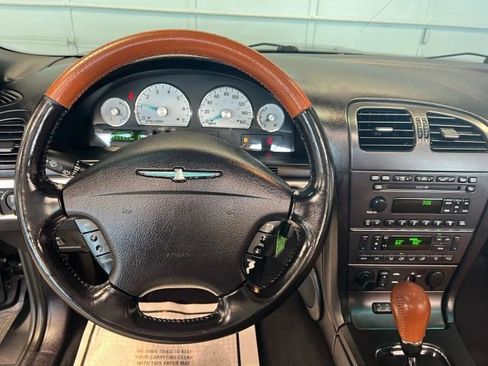Used 2003 Ford Thunderbird image 13