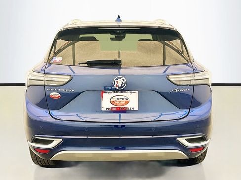 Used 2023 Buick Envision Avenir FWD image 5