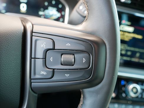 Used 2024 GMC Sierra 3500 AT4 w/ Technology Package AWD/4WD image 29