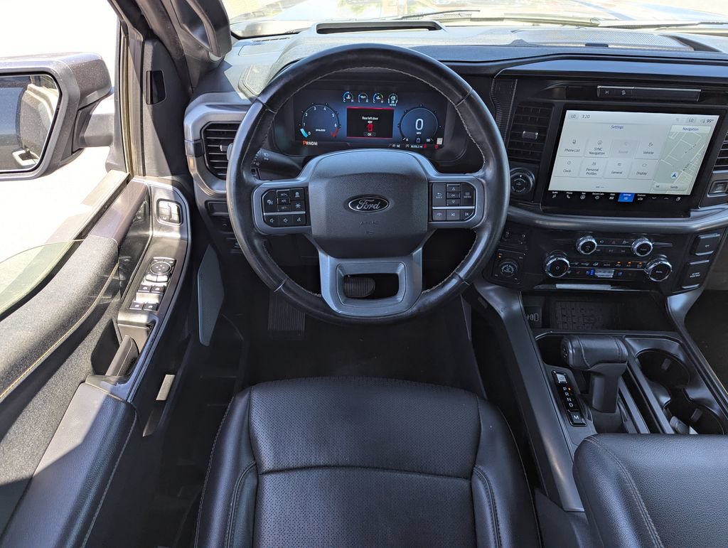 Used 2025 Ford F150 Lariat w/ Equipment Group 502A High AWD/4WD image 31