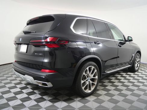 Used 2024 BMW X5 sDrive40i RWD image 3