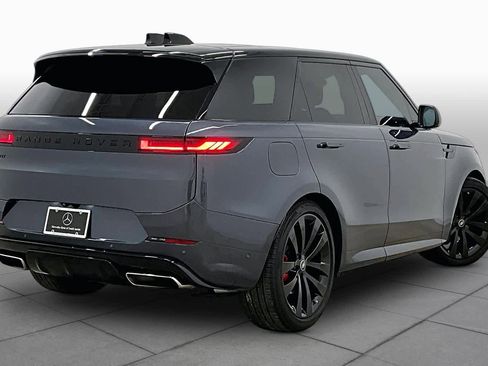 Used 2025 Land Rover Range Rover Sport Dynamic SE AWD/4WD image 13