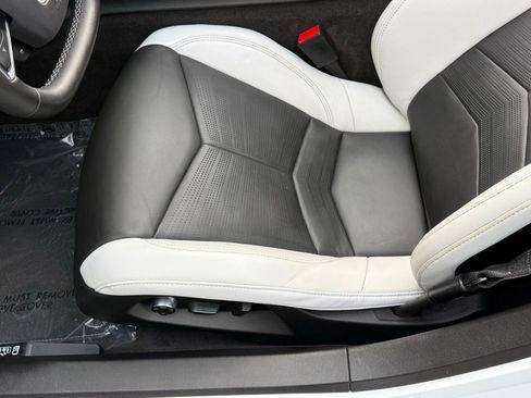 Used 2023 Chevrolet Corvette Stingray Preferred Cpe w/ 2LT image 33