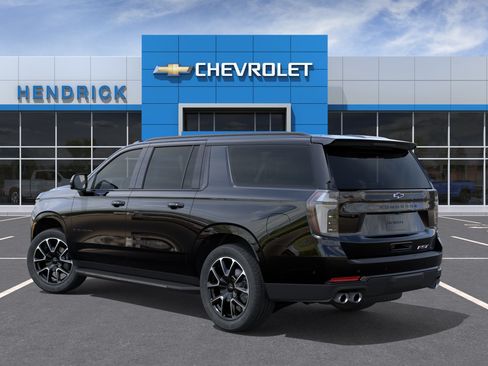 New 2026 Chevrolet Suburban RST w/ Advanced Technology Package AWD/4WD image 3