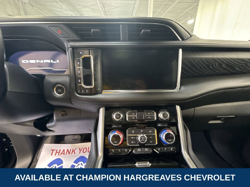 Used 2022 GMC Yukon Denali w/ Denali Premium Package AWD/4WD image 14